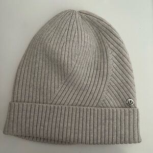 Lululemon beanie